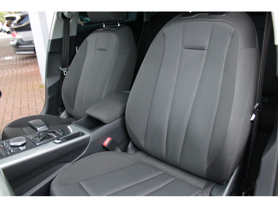 2017 Audi A4 2017 AUDI A4 QUATTRO €25,950