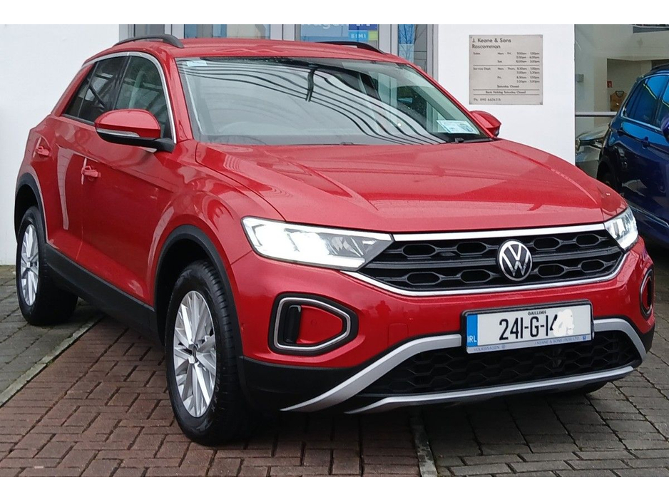 2024 Volkswagen T-Roc LIFE 2.0 TDI 116HP *APP CONNECT, ADAPTIVCE CRUISE CONTRO, BLUETOOTH* €31,495
