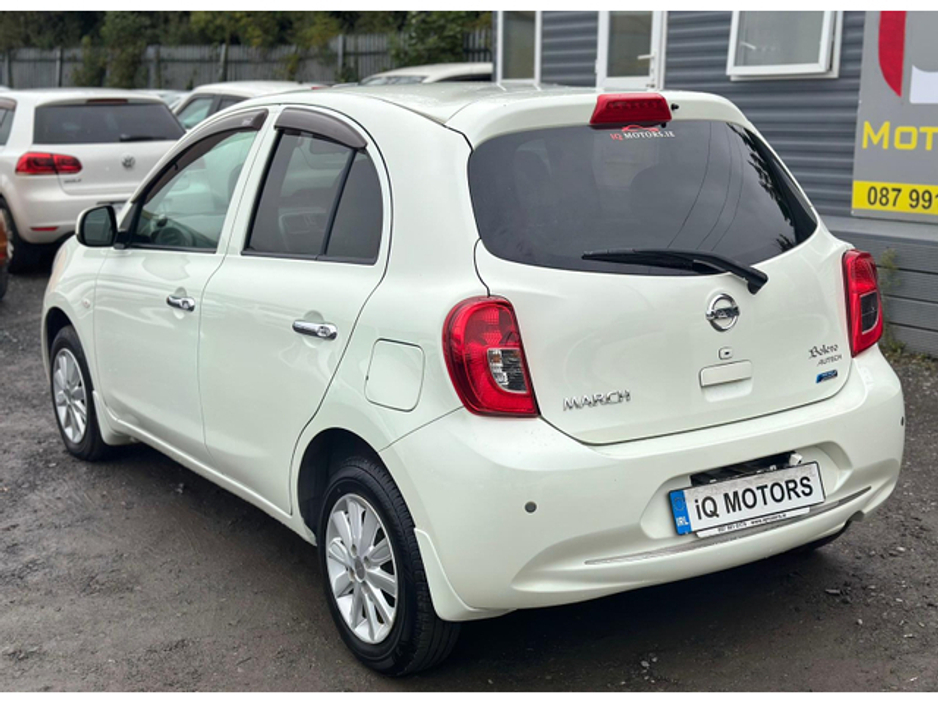 2014 Nissan March - image 10