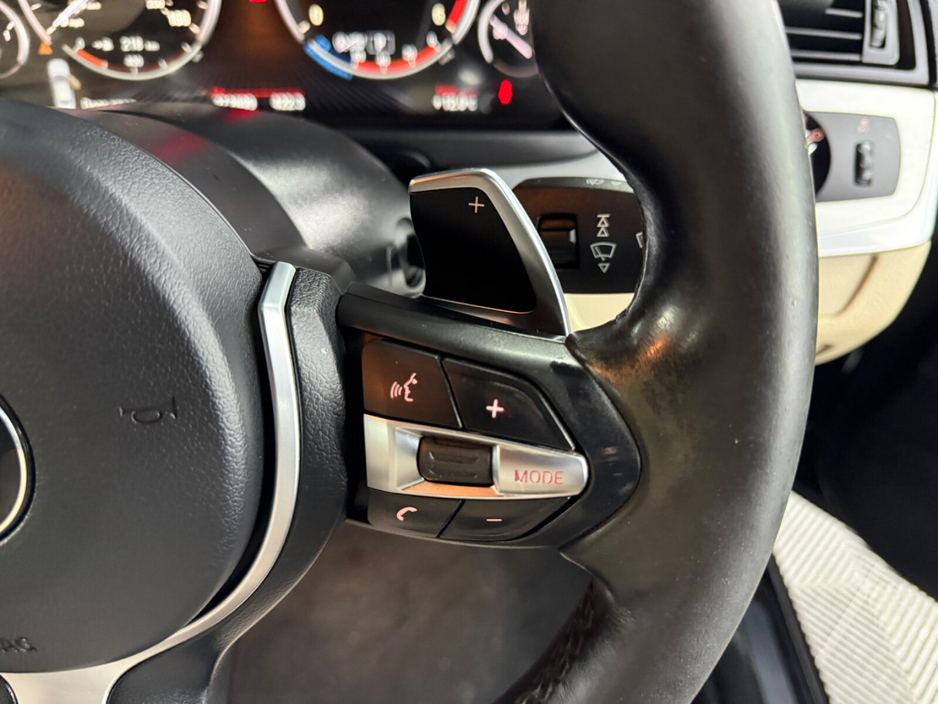 2015 BMW 5 Series - image 24