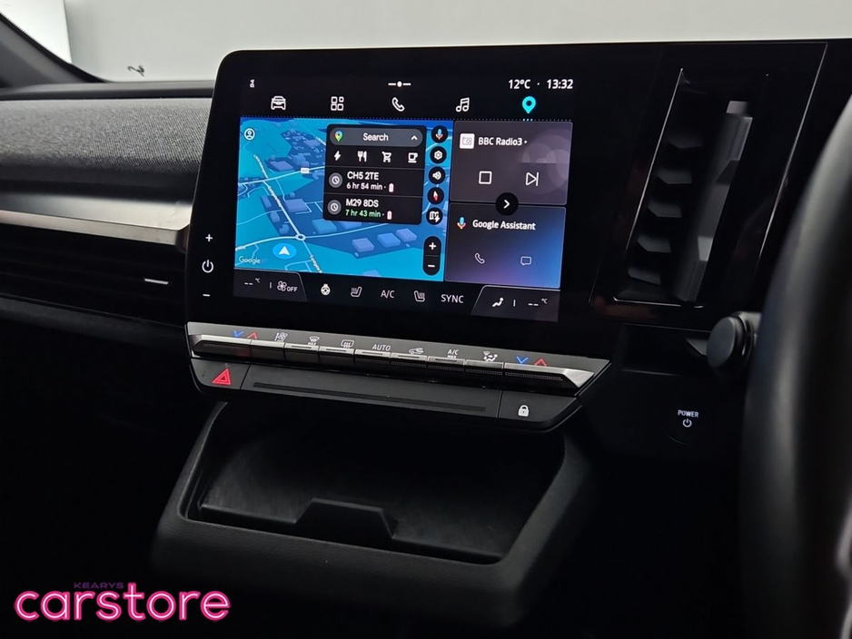 2024 Renault Megane - image 19