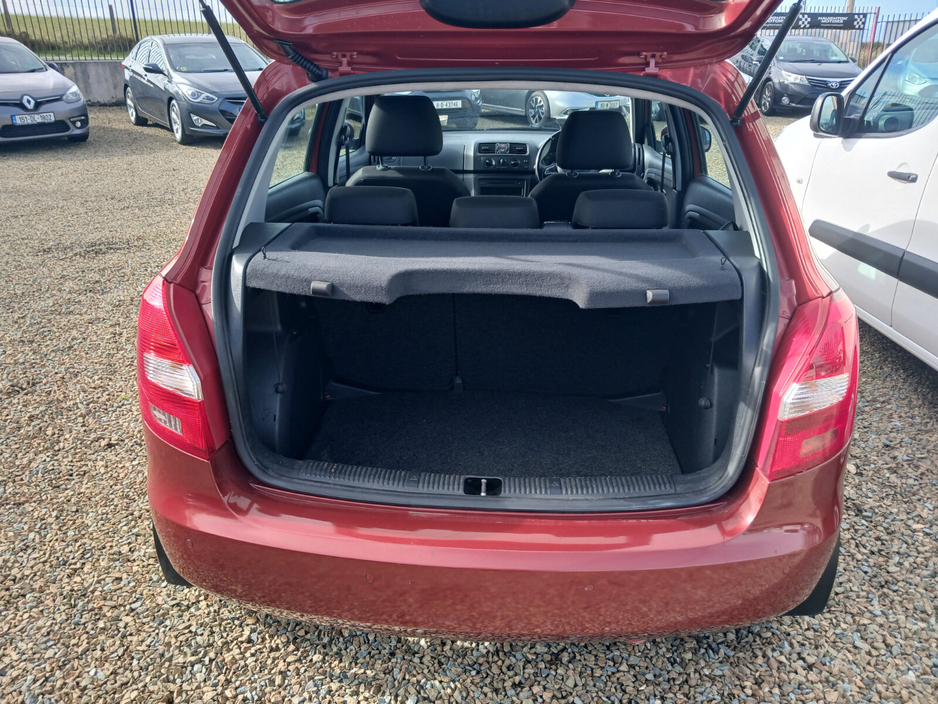 2014 Skoda Fabia - image 12