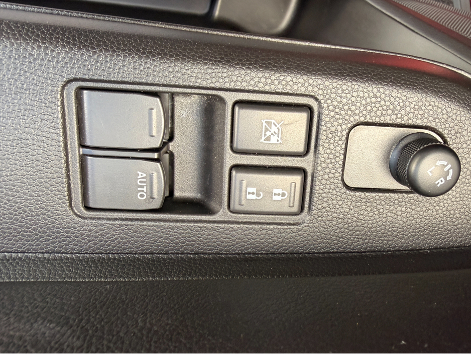 2024 Suzuki Ignis - image 9