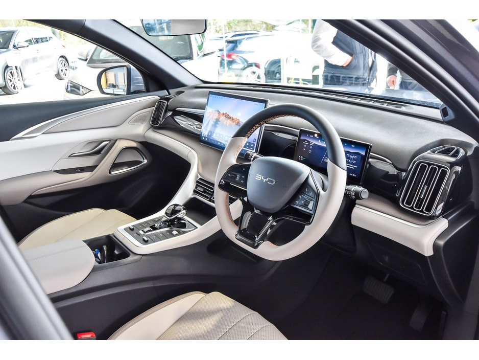 2026 BYD Sealion 7 - image 11