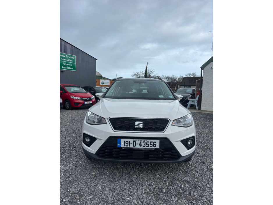 2019 SEAT Arona - image 3