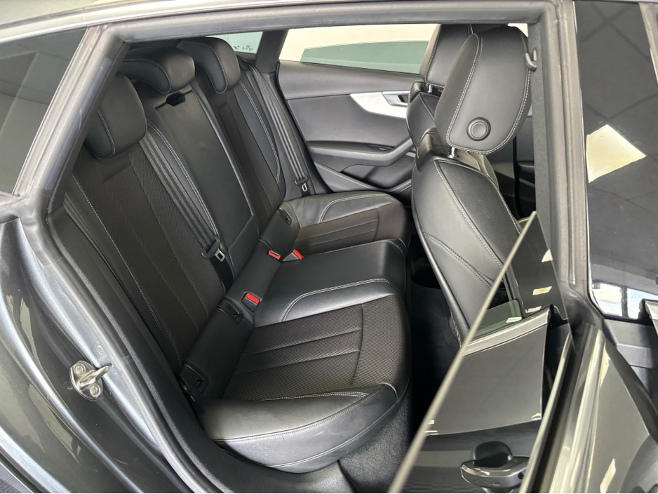 2018 Audi A5 Sportback - image 11