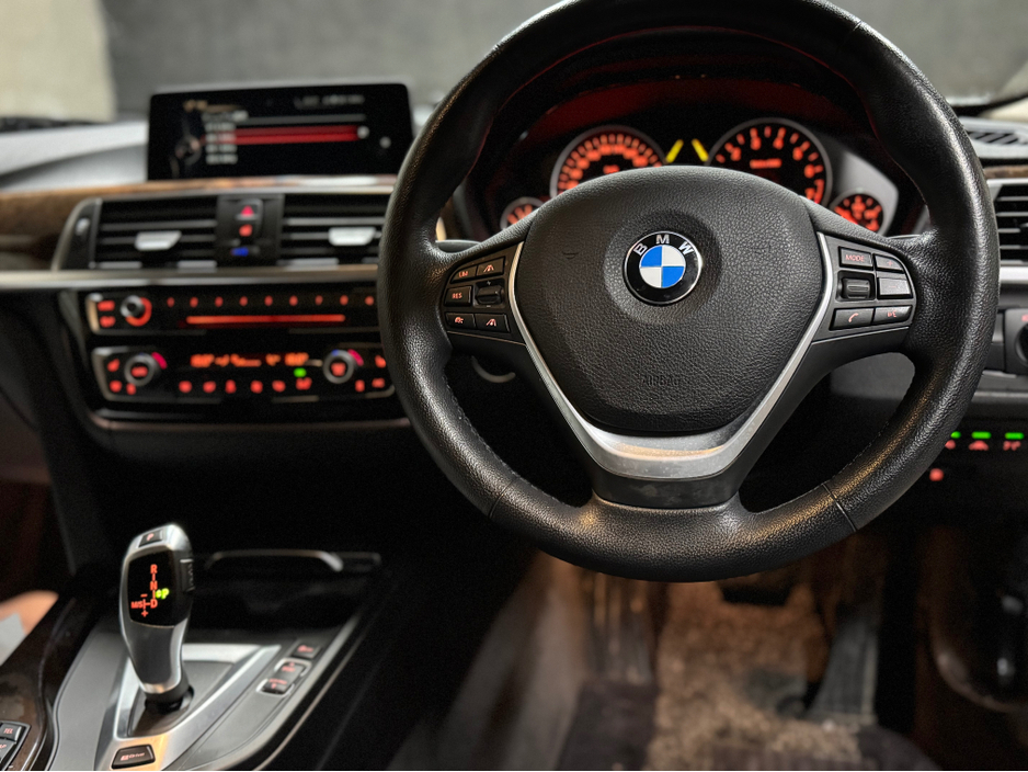 2016 BMW 3 Series Plug in hybrid €15,999