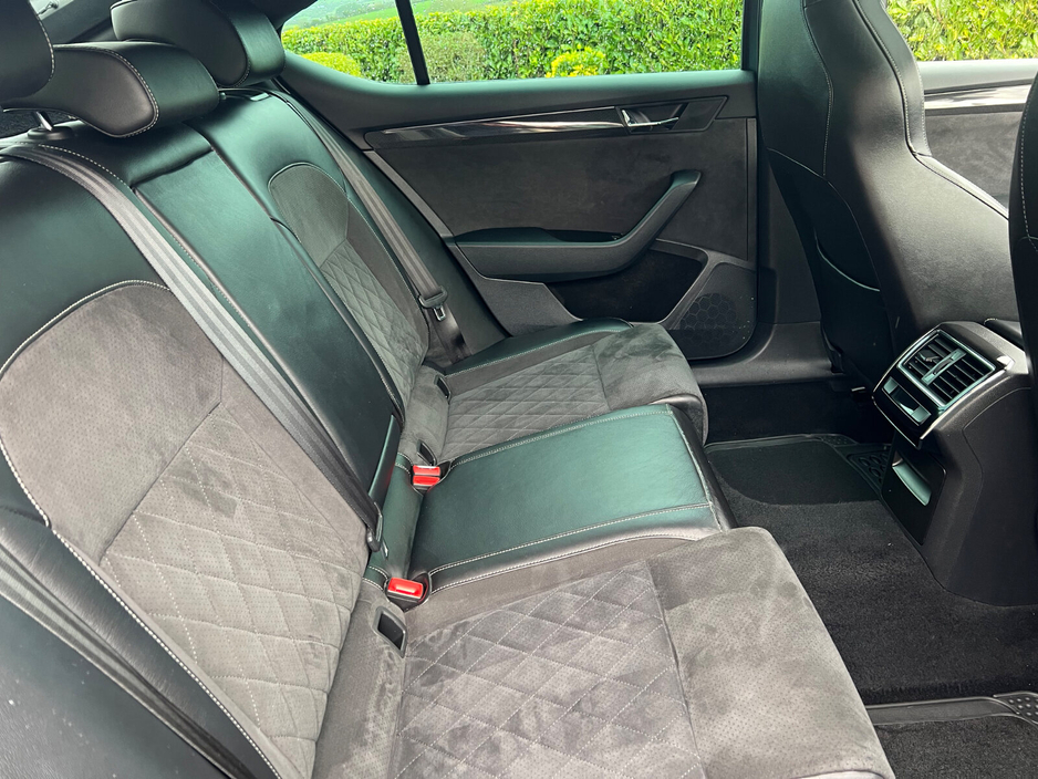 2018 Skoda Superb 2.0 TDI 150bhp Sportline €24,950