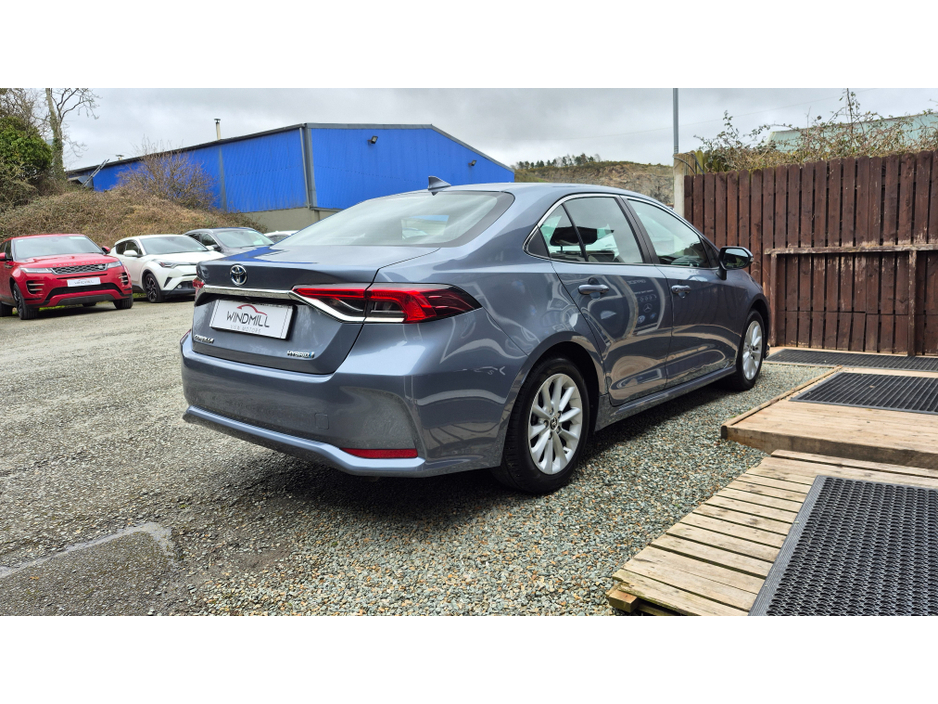 2019 Toyota Corolla - image 8