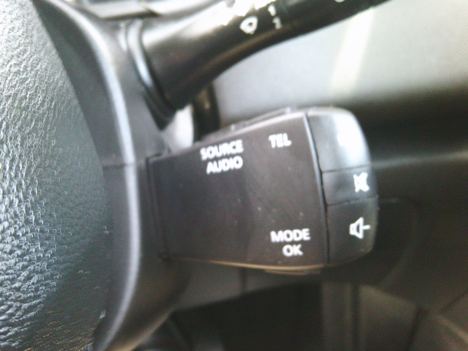 2017 Renault Scenic - image 22