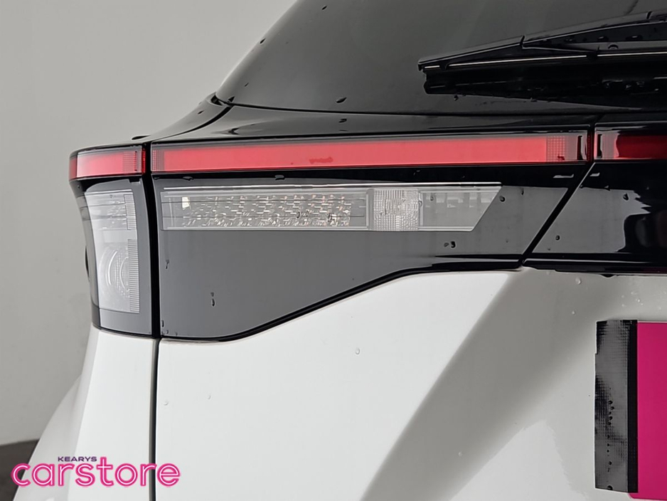 2023 Toyota Yaris Cross - image 16