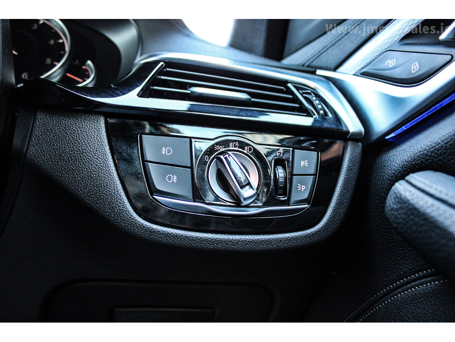 2018 BMW 5 Series  €28,995