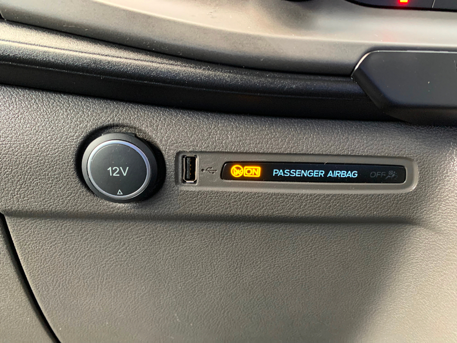 2021 Ford Transit Custom 2.0 TDCI 105 PS LWB TREND // PRICE EXCL. VAT // GREAT CONDITION // 05/26 CVRT // AIR CON, HEATED SEATS AND CRUISE CONTROL // €13,780