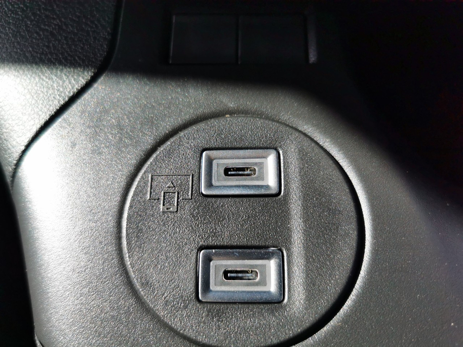 2026 Citroen Berlingo - image 8