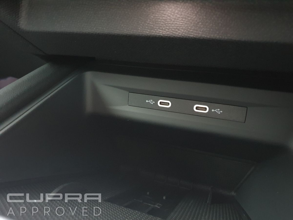 2025 Cupra Leon V2 2.0TDi 150HP DSG (From €132 per week) €37,995