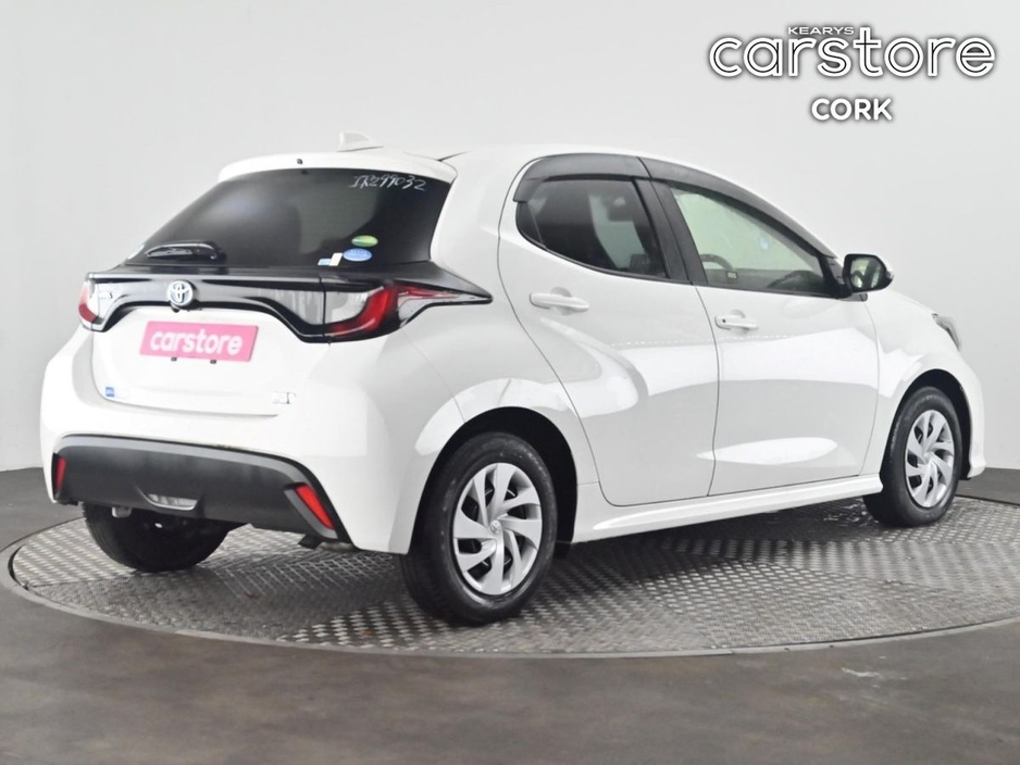 2020 Toyota Yaris 1.5 Hybrid 5Dr Auto €16,880