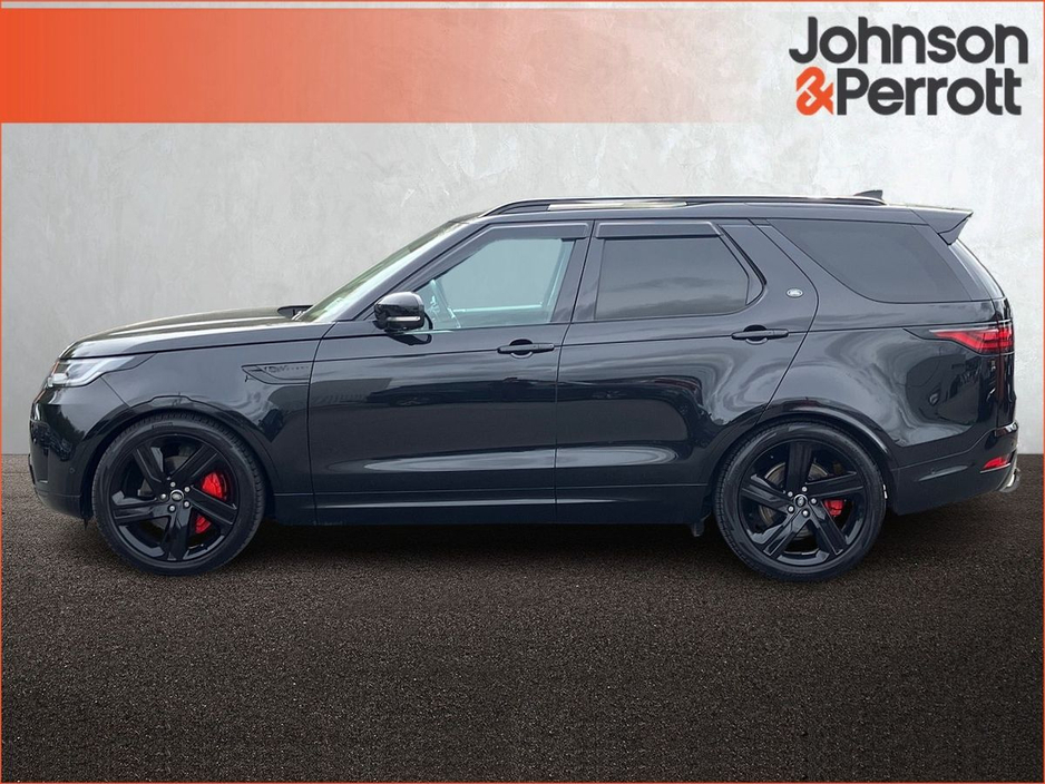 2023 Land Rover Discovery - image 15