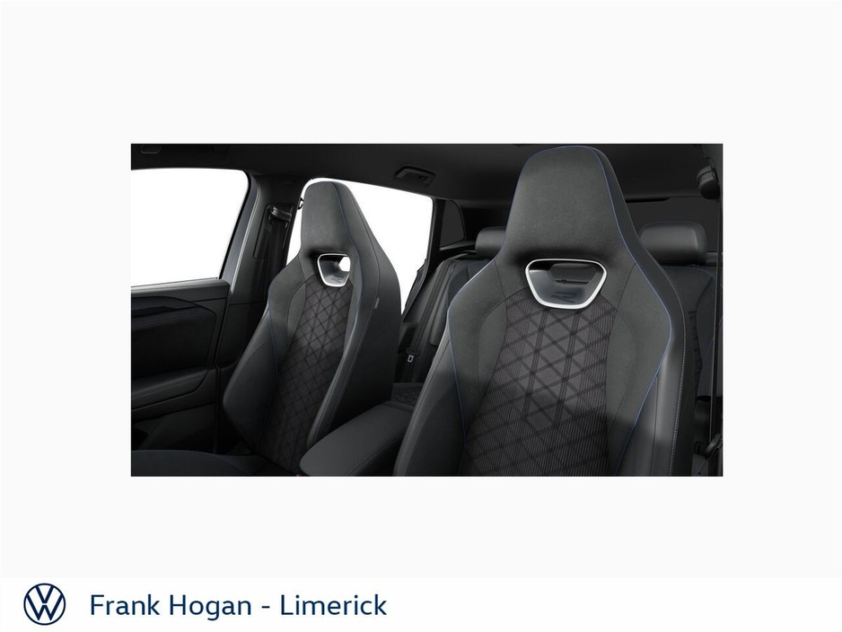 2026 Volkswagen Tiguan - image 4