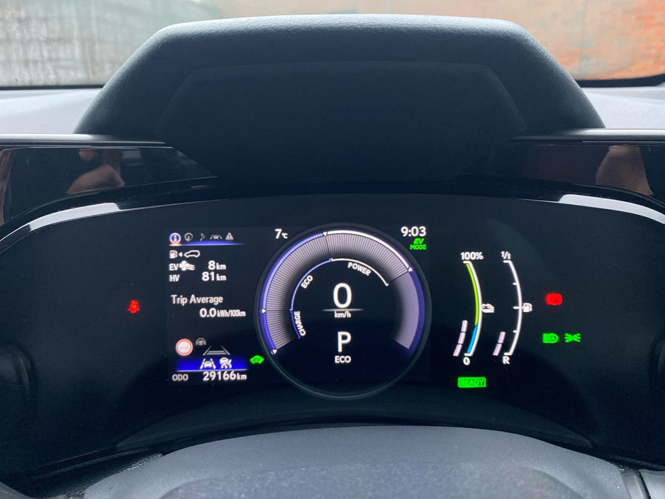 2023 Lexus NX 450 h+ - image 10