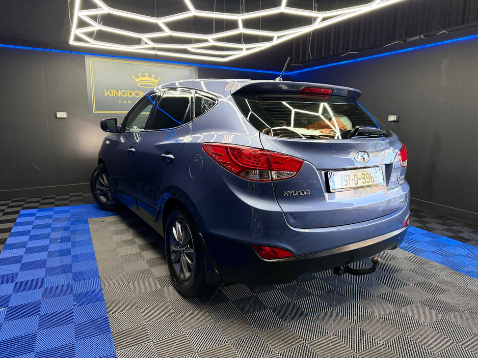 2015 Hyundai ix35 2.0 Diesel Executive 4WD 136hp €5,900