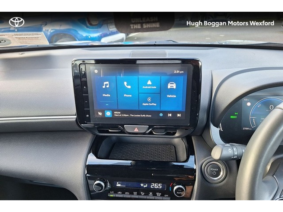 2025 Toyota Yaris Cross CROSS LUNA HYBRID €30,995