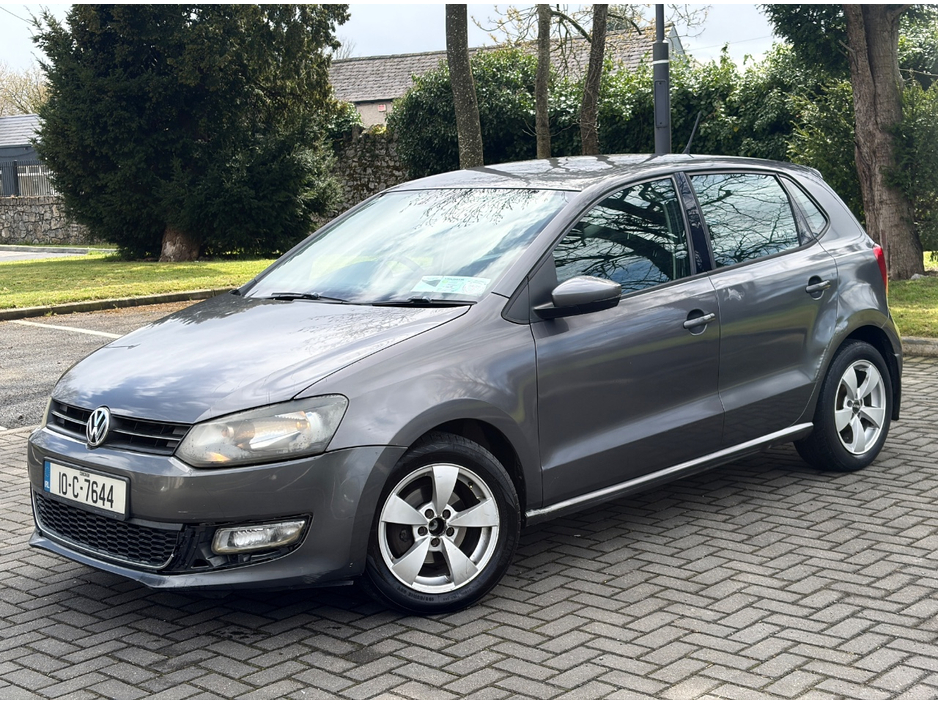 2010 Volkswagen Polo - image 6