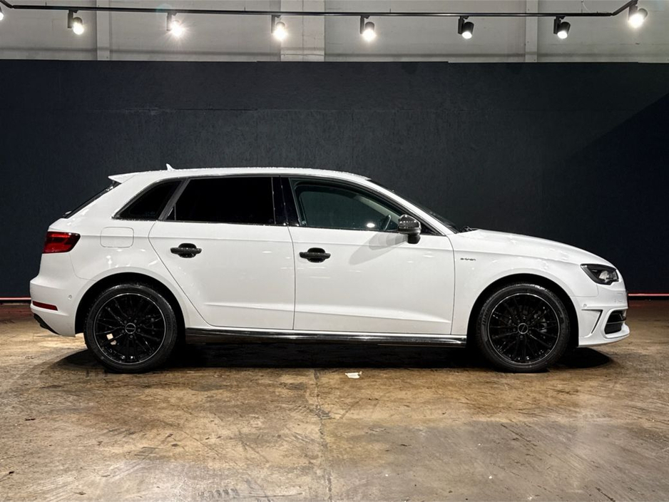 2017 Audi A3 E-TRON 1.4L TFSI HYBRID AUTOMATIC - ELECTRIC SEATS - CRUISE CONTROL - REVERSE CAMERA - PARKING SENSORS €18,950