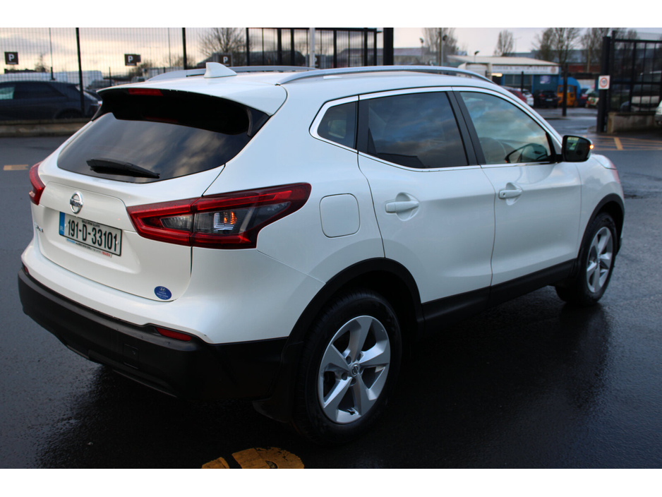 2019 Nissan Qashqai 1.3 PET SV €17,950