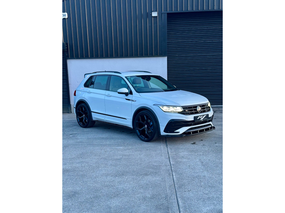 2020 Volkswagen Tiguan - image 5