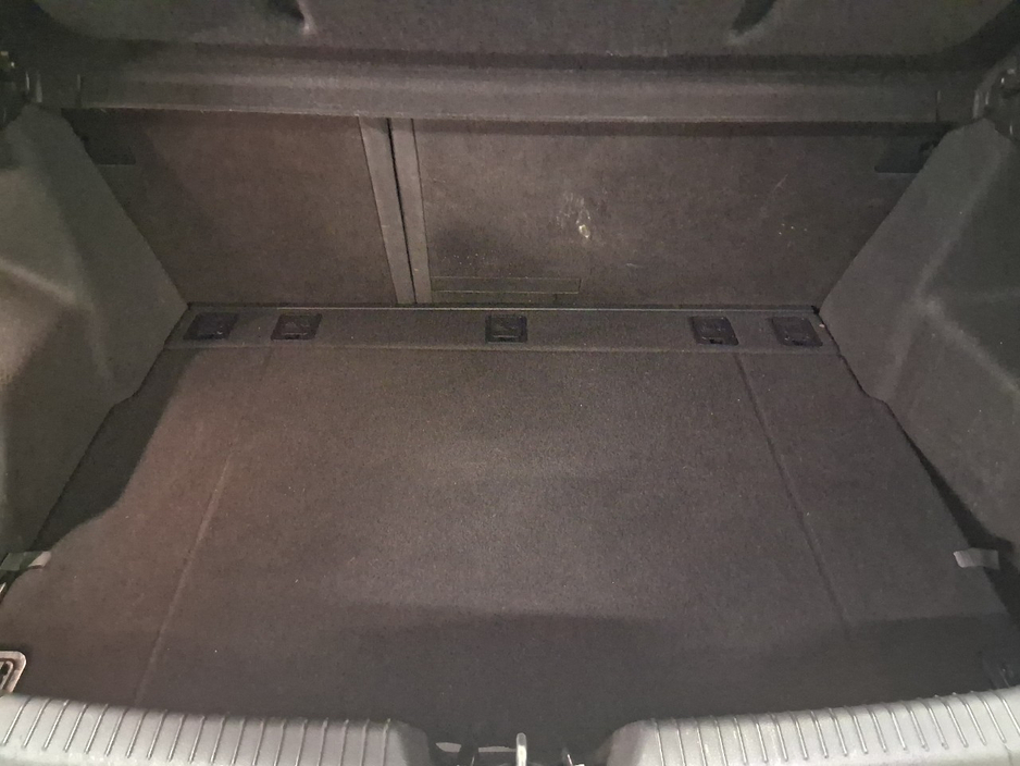 2016 Hyundai i30 - image 9