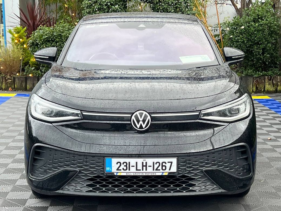 2023 Volkswagen ID.5 PRO LIFE 77KWH // HEATED SEATS // REVERSE CAMERA // DUAL ZONE CLIMATE CONTROL €24,950