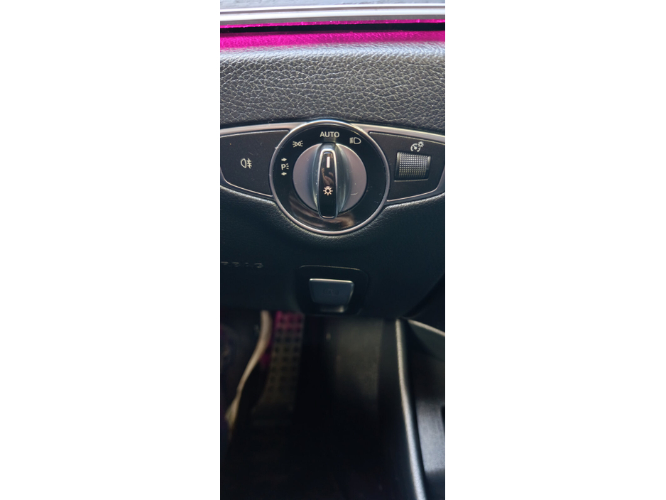 2018 Mercedes-Benz E Class - image 26