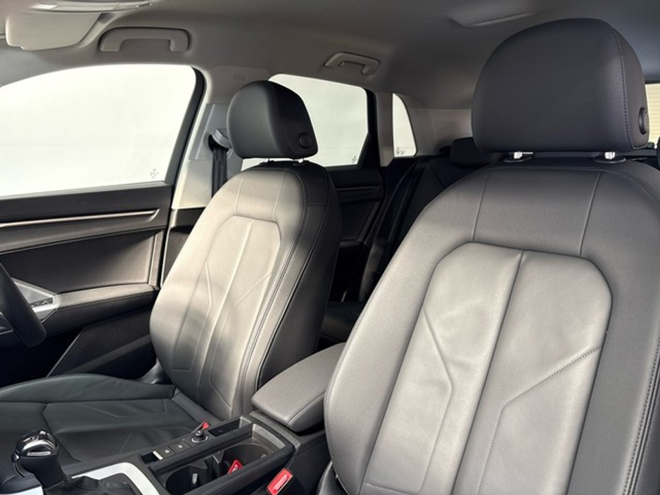 2025 Audi Q3 - image 16