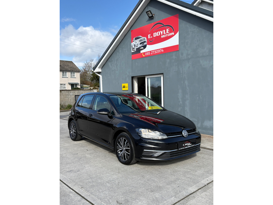 2017 Volkswagen Golf - image 7