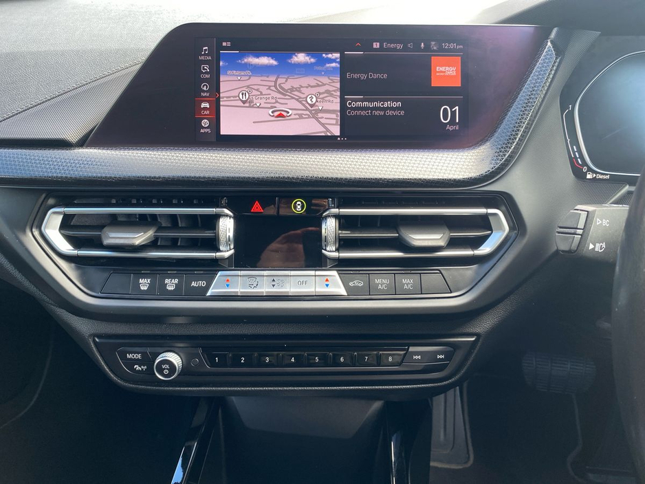 2021 BMW 1 Series - image 11