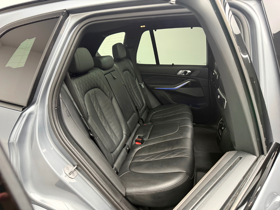 2024 BMW X5 50E M SPORT XDRIVE *HUGE SPEC* €97,990
