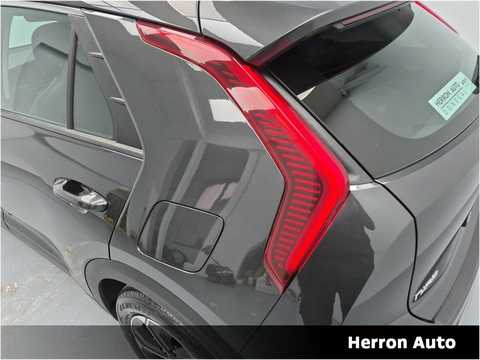 2025 Kia Niro - image 8