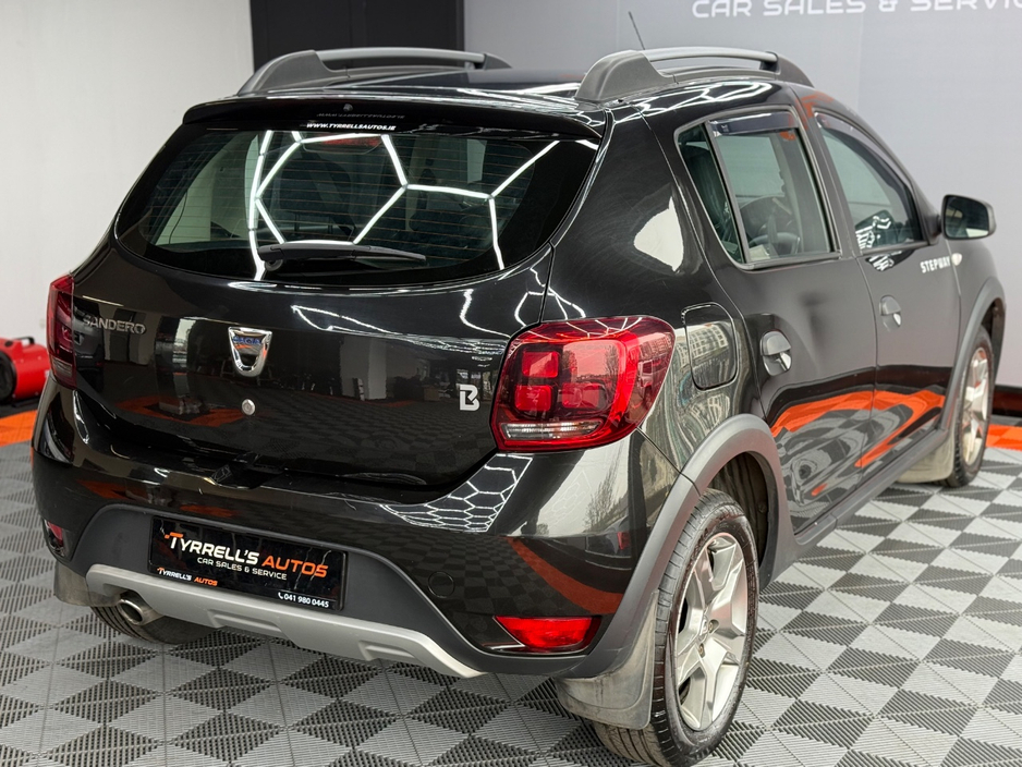 2019 Dacia Sandero - image 8