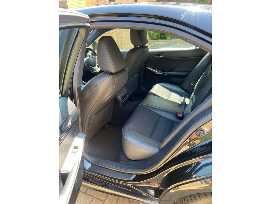 2013 Lexus IS 300 h 300 H F SPORT NEW MODEL €14,900