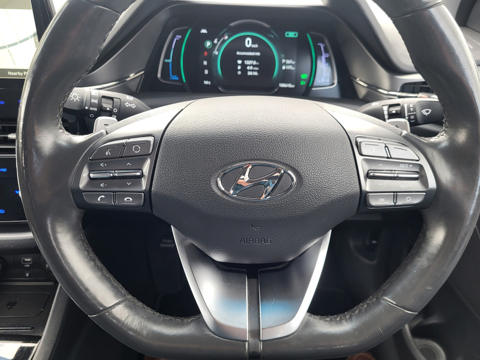 2020 Hyundai Ioniq - image 19