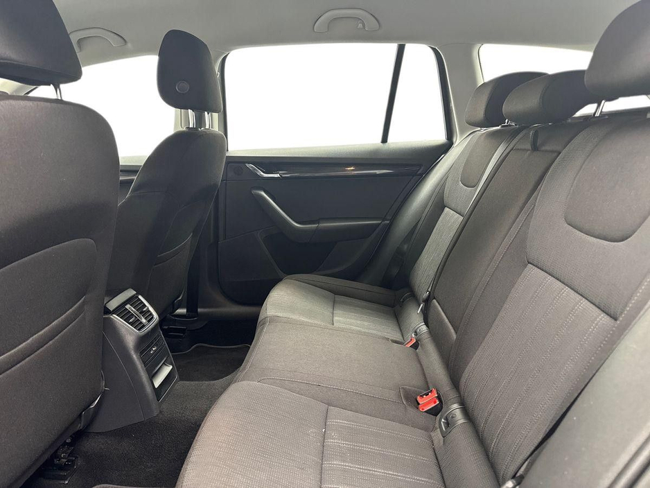 2018 Skoda Octavia 1.0TSI STYLE COMBI *ESTATE* €55 P/W €16,890