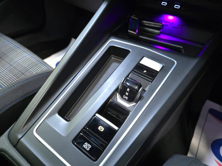 2022 Volkswagen Golf 1.4 TSI 5DR 245HP GTE DSG €27,950