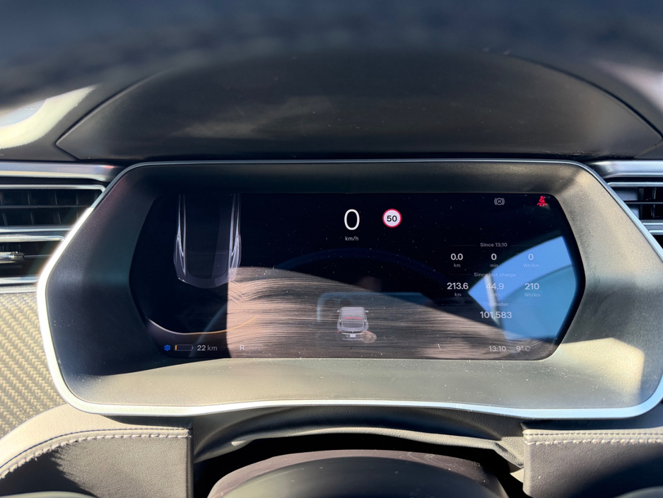 2018 Tesla Model S - image 18