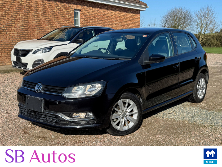 2016 Volkswagen Polo - image 2