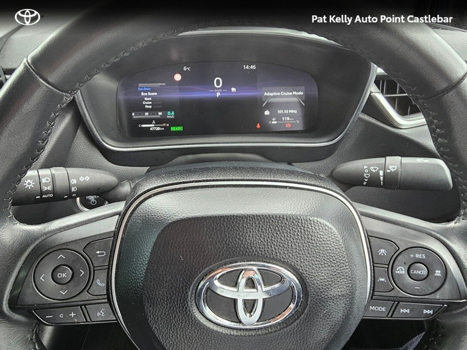 2024 Toyota Corolla - image 13