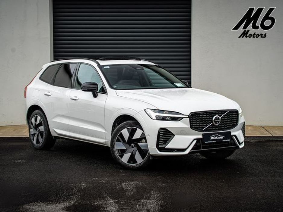 2024 Volvo XC60 T6 Phev Plus Dark AWD *Panoramic roof* *Harmon Kardon* €53,950