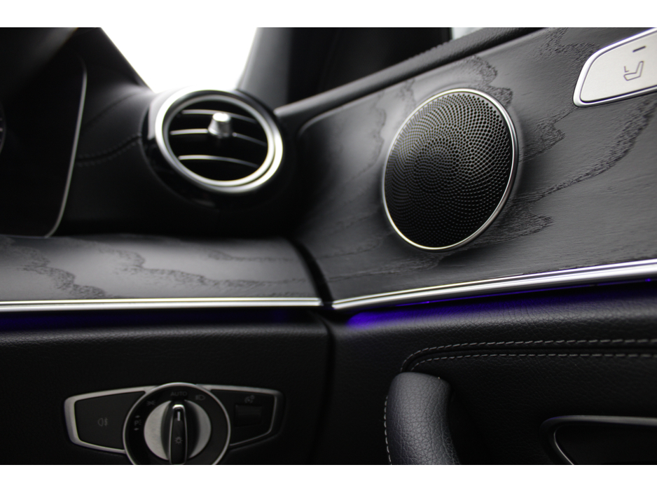 2019 Mercedes-Benz E Class - image 19