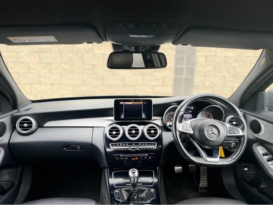 2015 Mercedes-Benz C Class - image 12