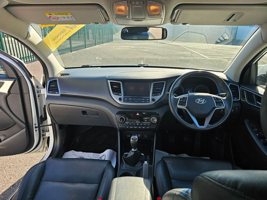 2016 Hyundai Tucson - image 17