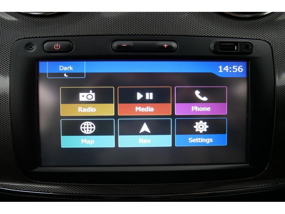 2017 Dacia Sandero Stepway - image 16